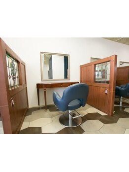 嬉しいナイター営業あり☆駅近の立地にあるから、お仕事帰りの方も気軽に通いやすいのが嬉しい♪