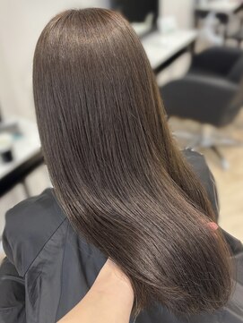 シェノン フェム 名古屋 名駅店(CHAINON×FeM#) 透明感/大人girly/顔周り/名古屋/名駅/髪質改善/レイヤーカット