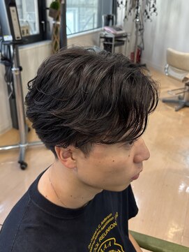 アウラ(AURA) フェザーパーマカルマパーマニュアンスパーマ