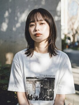 キビト(kibito) 若松河田曙橋ミディアムレイヤーカット外ハネ20代30代40代