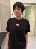 ショートレイヤー/ダークパープル/ナチュラルショート/伏見