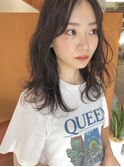 暗くても助けるナチュラルクリアカラーのレイヤーロング