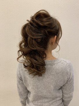 ディーカラー D-COLOR ボリュームポニー