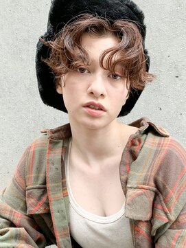 アイティーバイアルバム 八王子店(IT by ALBUM) 外はねショート_クールショートピンクベージュボブルフ_8213