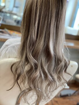 ケーアールツーエス 鳳店(KR2S) ＃ハイライト#バレイヤージュ#髪質改善#KR2S鳳