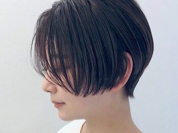 ノーブル シェアサロン(NOBLE ＋Shaire salon)の写真/毎月大勢の顧客様をカットする圧倒的経験数!乾かすだけでセットできる骨格補正カット必見!!