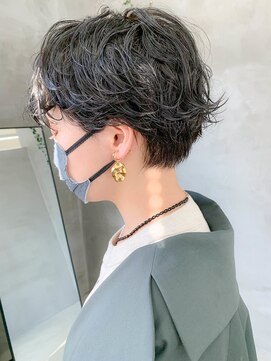 テトヘアー(teto hair) ゆるいパーマ、ニュアンスパーマ、マッシュショート