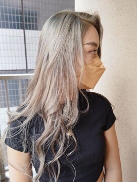 ルーツ(Roots) 2 ブリーチ/ホワイティアッシュ/ブリーチ