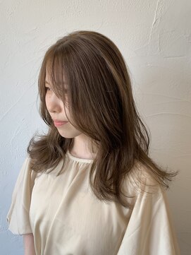 ヘアー ミュゼ 大西店(HAIR Musee) 顔まわりレイヤー×透明感カラー