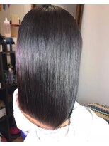 カミケンガレリア(kamiken. galleria)&nbsp;なめらか手触りツヤ潤い大人ストレート美髪【カミケンガレリア】