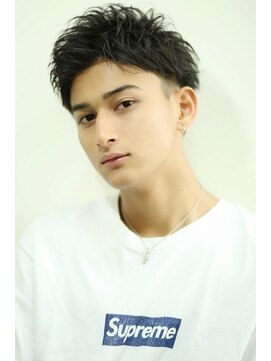 リップス 横浜(LIPPS) 美シルエット!ストリートブラスト