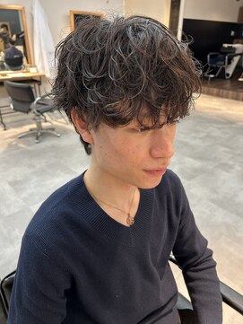 シーフ 千葉(Cyf) ダークアッシュ/ニュアンスパーマ/韓国マッシュ/スペインカール