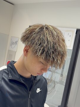 ルースト 京都駅前店(ROOST) ブラウン金メッシュツイストパーマ/MEN’S HAIR刈り上げマッシュ