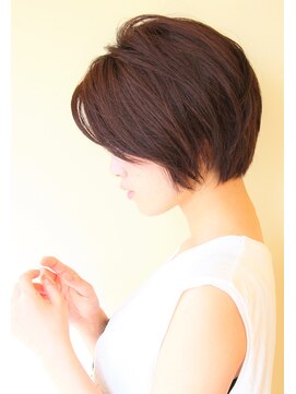 レウナ 外苑前(Reuna) 【30代・40代・50代】大人の女性に人気の耳かけショート