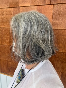 アンチ ブーン(ANTI boon) ふんわりミディアムヘア!