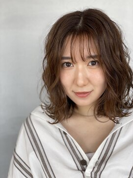 アンスール(Un Seul) オトナ可愛い！？シースルーバングミディ