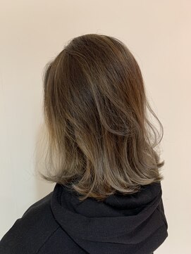 ピュア ハーツ 西尾店(Pure Hearts) 切りっぱなしバレイヤージュ[西尾/西尾駅/西尾市][西尾/西尾駅]