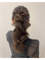 ヘアイズム ブランシュ(hair-ism BLanCHe) 【 BLANCHE 】ポニーテール