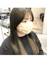 エイト 博多店(EIGHT hakata)&nbsp;顔まわり×オリーブ
