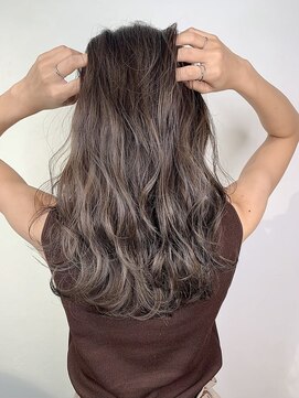 リベルテ 新宿(Liberte) シークレットハイライト