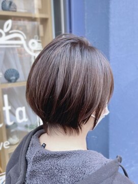 バレッタ(Barretta by neolive) 脱白髪染め白髪ぼかしハイライト×イメチェンショート