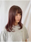 顔周りレイヤー ワインレッドカラー