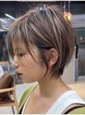 似合わせカットショートボブハイライトミルクティーアッシュ
