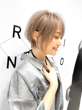 ハルキミナト ジャパン ヨコハマ(HARUKI MINATO japan YOKOHAMA) 大人可愛いグレージュショート/20代30代40代50代