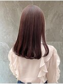 ツヤ髪ストレート×レッドカラー