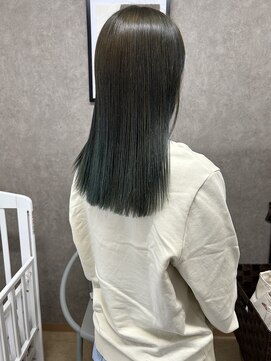 ベール(Veil) 切りっぱなしロング