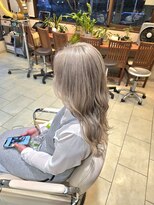 ローザシード(ROZA seed) ハイトーンシルバーベージュ