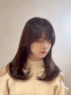 ジーナ 高槻(Zina) レイヤーカット/トレンドヘア