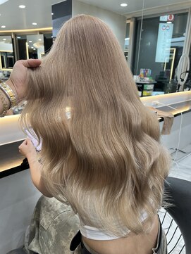 ラピス 渋谷本店(Lapis) ミルクティーベージュ/ブリーチカラー/ダブルカラー/髪質改善