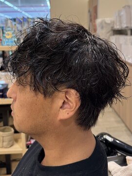 シャドウパーマ