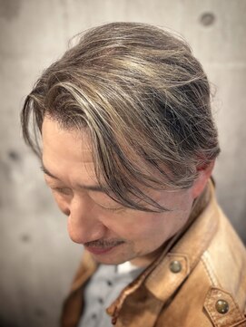 オシャレに白髪ぼかし