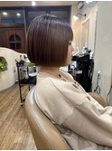 パッツンボブ/切りっぱなしボブ/ベージュ/20代30代40代にも人気