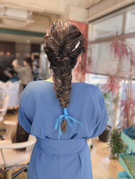 グラース フォー ヘアー(Grace for hair) フィッシュボーン編みおろし