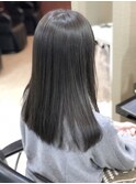 ツヤツヤストレートグレージュ