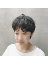 ナタリー(Natalie)&nbsp;黒髪ニュアンスパーマ