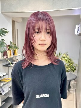 ヴェイン 渋谷(vain) レイヤーカットミディアム/ワインレッド/ベビーピンク