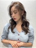 オリーブベージュ×レイヤーカット(新宿/韓国/おくれ毛/前髪)