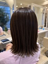 エイミーバイアフロートザガーデン 浦和店(amie by afloat the garden)&nbsp;簡単外ハネパープルカラーで艶髪