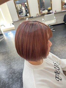 アイズ 渋沢(AIZU) ハイライト多め馴染ませピンクボブ