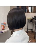 艶々ボブスタイル