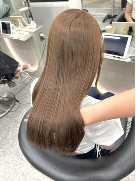 ロンドルピナス 小倉(Lond Lupinus) ブルーブラック/ワイドバング/美髪のススメ/外ハネボブ/北九州/