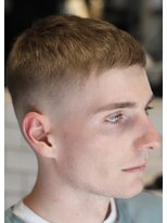 キングスマントーキョー 三鷹店(KINGSMAN TOKYO)&nbsp;アップバング / ツーブロック / スキンフェード[三鷹/バーバー]