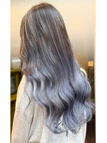 リンイチマルサン(Lin.103)&nbsp;シルバーカラーのバレイヤージュ【Luna】