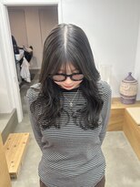 バド(bado) オリーブグレージュ/透明感カラー/レイヤーカット/本町