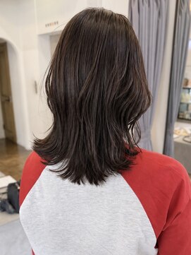 ヘアーアイスカルテット(HAIR ICI QUARTET) 小顔ミディアムレイヤー/韓国風/顔周りカット◎