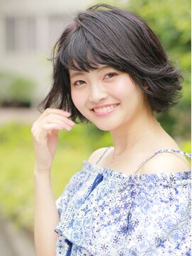 カルフール ロコ 草加西口店(Carrefour LOCO) ☆LOCO☆黒髪でもお洒落♪ふんわりワンカールのミニマムボブ